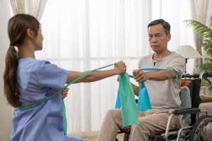Bagaimana Fisioterapi Bisa Membantu Penderita Stroke?